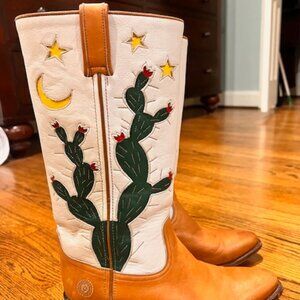 Ranch Road boots size 8